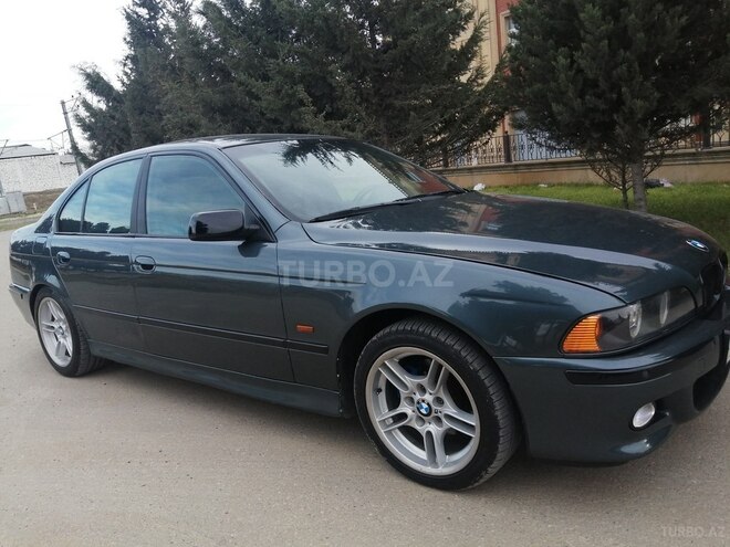BMW 525 2001, 266,000 km - 2.5 l - Bakı