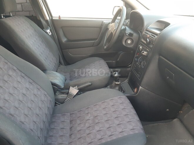 Opel Astra 2002, 350,000 km - 1.6 l - Bakı