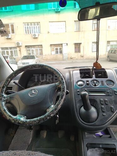 Mercedes Vito 2001, 305,000 km - 2.2 l - Bakı