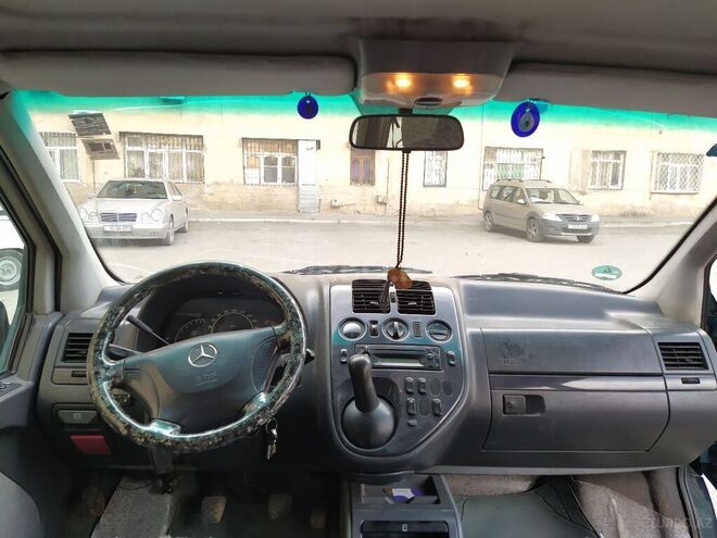 Mercedes Vito 2001, 305,000 km - 2.2 l - Bakı