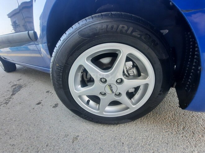 Kia Rio 2009, 138,418 km - 1.4 л - Sumqayıt