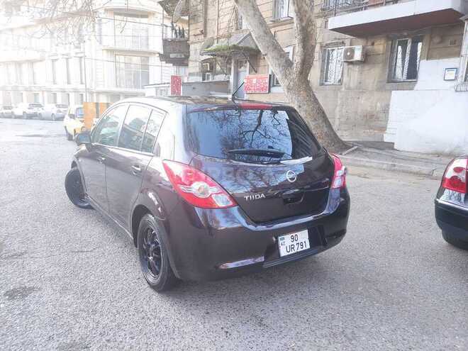 Nissan Tiida 2011, 94,241 km - 1.5 l - Bakı