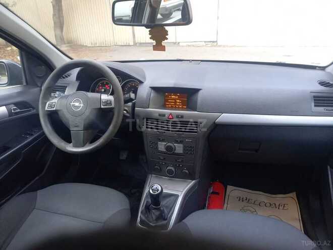 Opel Astra 2006, 228,500 km - 1.3 л - Bakı