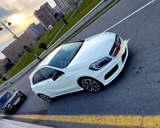 Mercedes A 180
