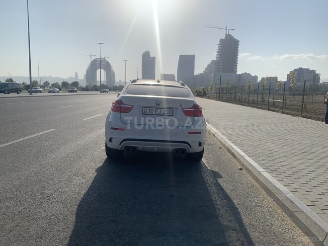 BMW X6 M 2011, 130,000 km - 4.4 l - Bakı