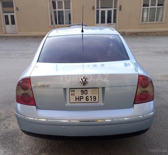 Volkswagen Passat 2002, 235,800 km - 1.8 l - Gəncə