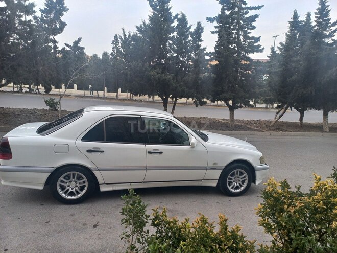 Mercedes C 240 1998, 350,785 km - 2.4 l - Sumqayıt