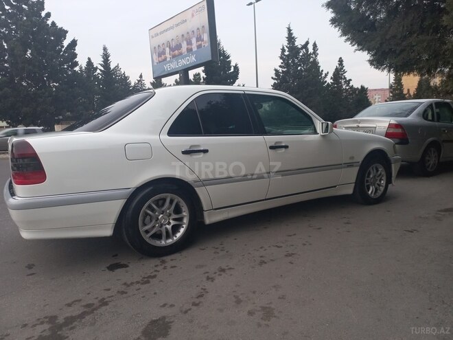 Mercedes C 240 1998, 350,785 km - 2.4 l - Sumqayıt