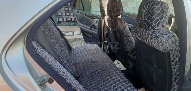 Mercedes E 240 1999, 327,000 km - 2.4 л - Sumqayıt