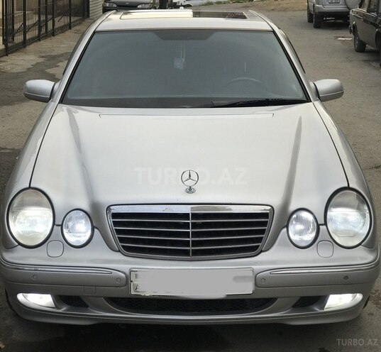 Mercedes E 320 2001, 292,212 km - 3.2 l - Bakı