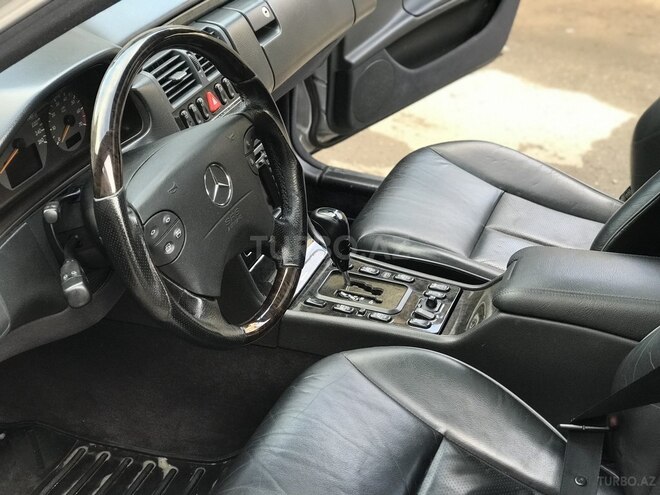 Mercedes E 320 2001, 292,212 km - 3.2 l - Bakı