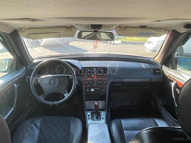 Mercedes C 220 1995, 330,000 km - 2.2 l - Bakı
