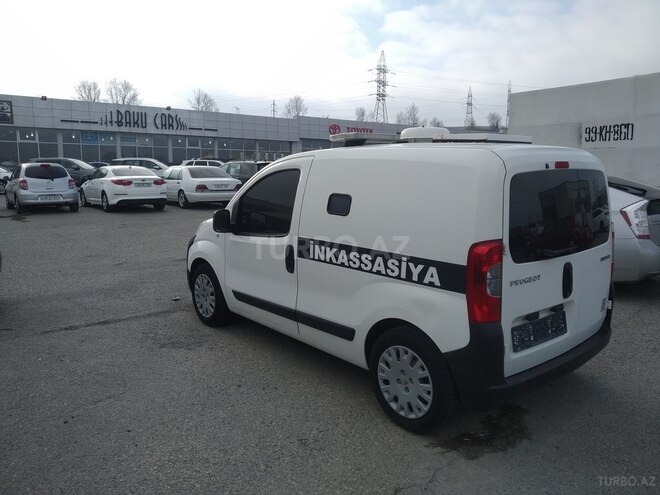 Peugeot  2011, 21,000 km - 1.4 l - Bakı