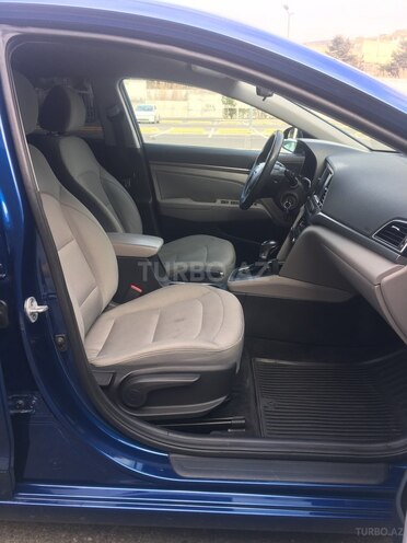 Hyundai Elantra 2016, 277,531 km - 2.0 l - Bakı