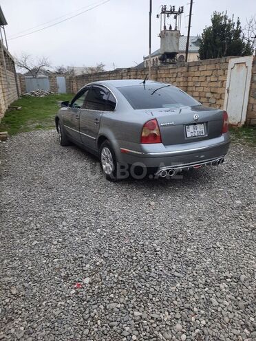 Volkswagen Passat 2002, 240,000 km - 1.8 l - Xaçmaz