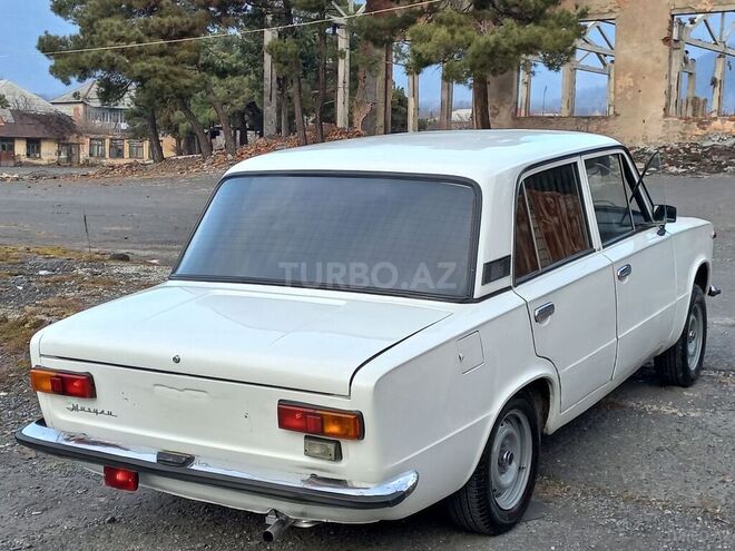 LADA (VAZ) 21011 1975, 235,142 km - 1.3 l - Zaqatala