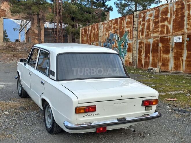 LADA (VAZ) 21011 1975, 235,142 km - 1.3 l - Zaqatala