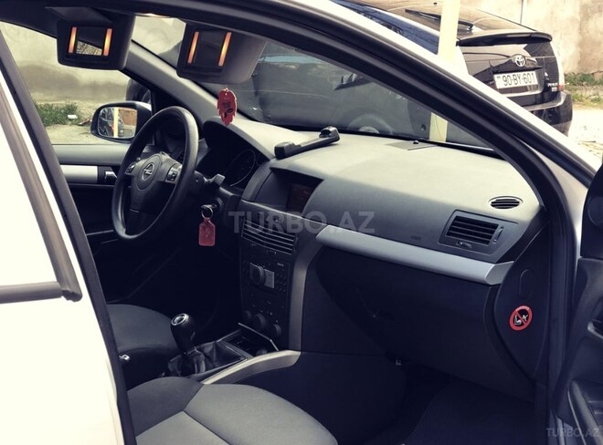 Opel Astra 2006, 169,000 km - 1.3 l - Bakı