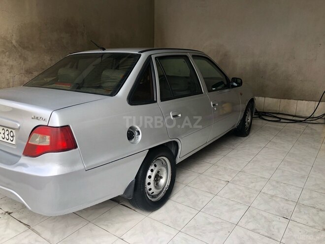 Daewoo Nexia 2011, 160,000 km - 1.6 l - Bakı