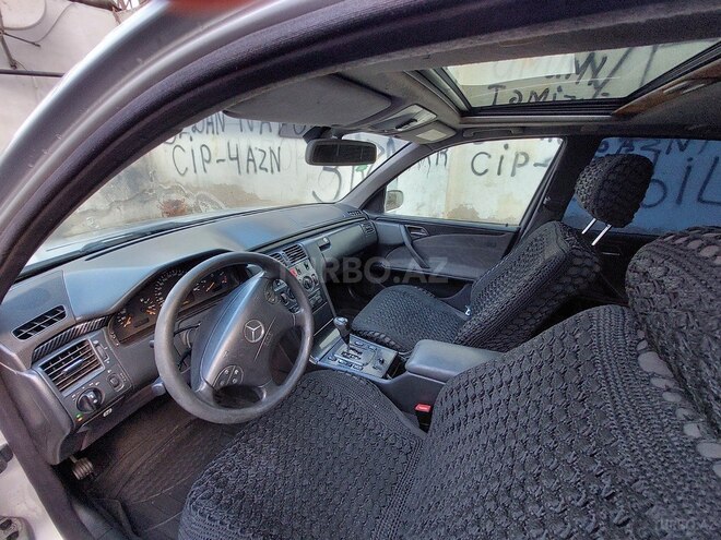 Mercedes E 220 2001, 400,000 km - 2.2 л - Bakı
