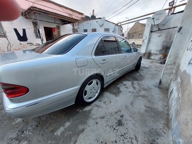Mercedes E 220 2001, 400,000 km - 2.2 л - Bakı