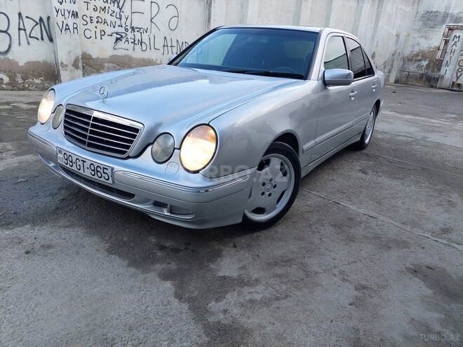 Mercedes E 220 2001, 400,000 km - 2.2 л - Bakı