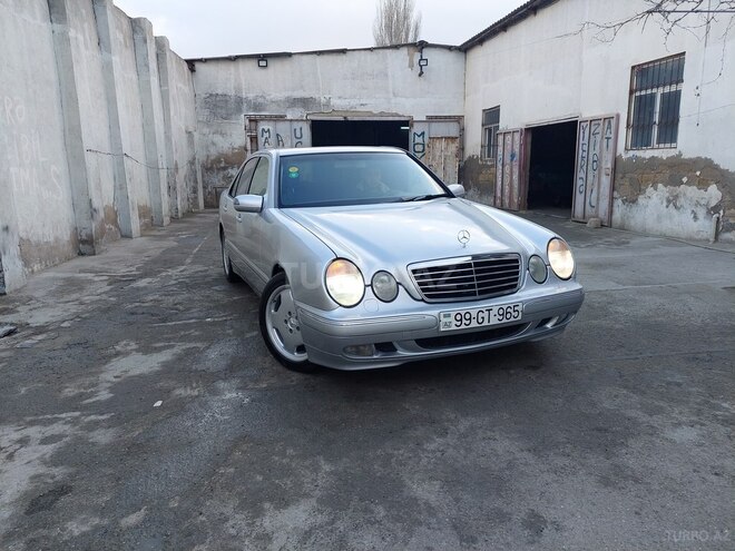Mercedes E 220 2001, 400,000 km - 2.2 л - Bakı