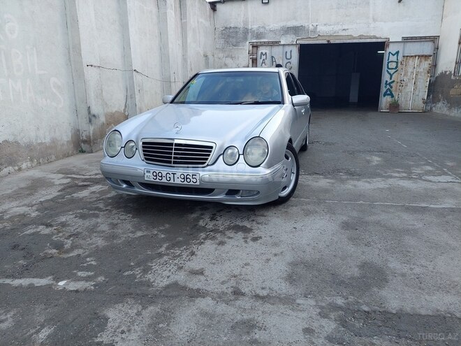 Mercedes E 220 2001, 400,000 km - 2.2 л - Bakı
