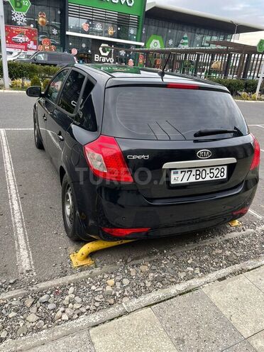 Kia Ceed 2009, 270,000 km - 1.6 l - Bakı