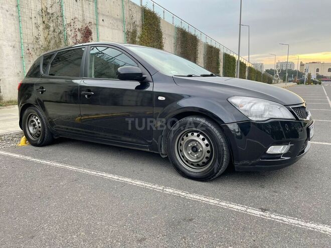 Kia Ceed 2009, 270,000 km - 1.6 l - Bakı