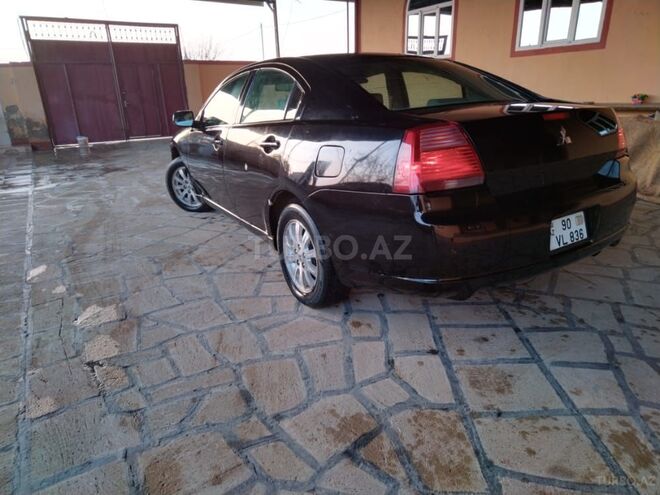 Mitsubishi Galant 2007, 200,000 km - 2.4 l - Qobustan