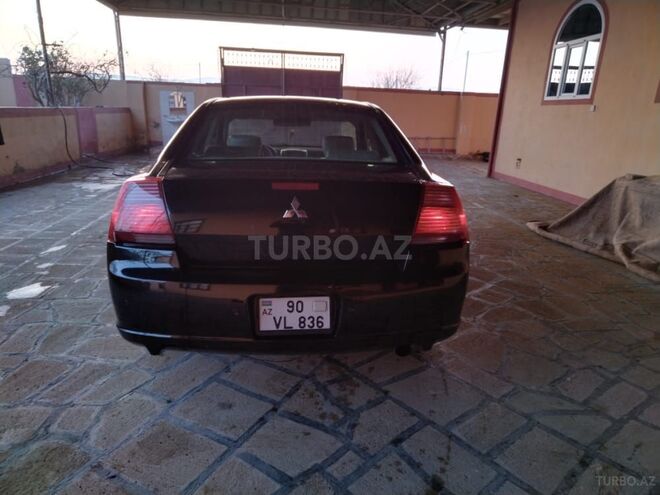 Mitsubishi Galant 2007, 200,000 km - 2.4 l - Qobustan