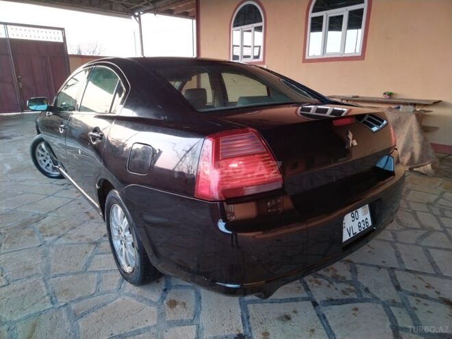 Mitsubishi Galant 2007, 200,000 km - 2.4 l - Qobustan