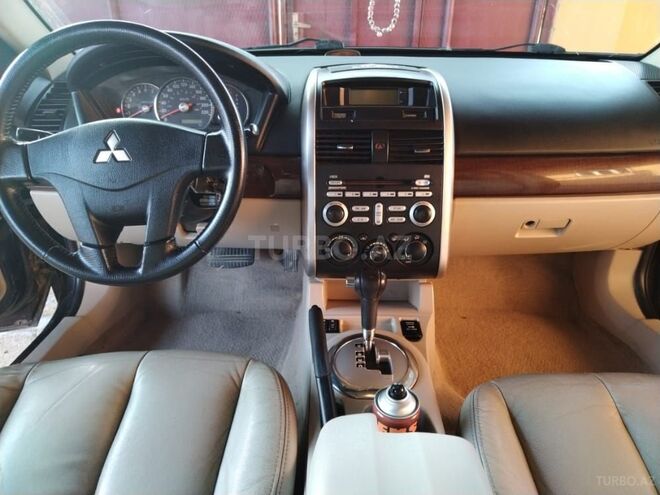 Mitsubishi Galant 2007, 200,000 km - 2.4 l - Qobustan