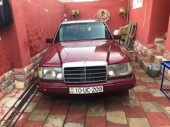 Mercedes E 250 1992, 416,852 km - 2.5 l - Bakı