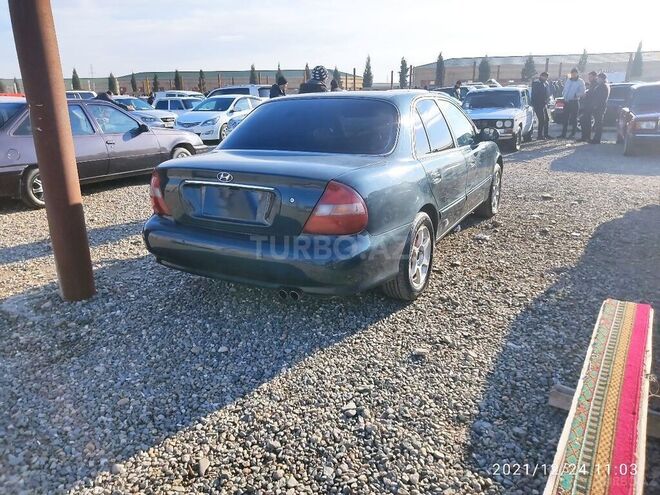 Hyundai Sonata 1998, 180,000 km - 2.0 l - Gəncə