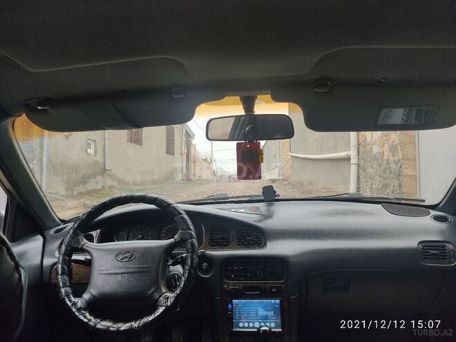 Hyundai Sonata 1998, 180,000 km - 2.0 l - Gəncə