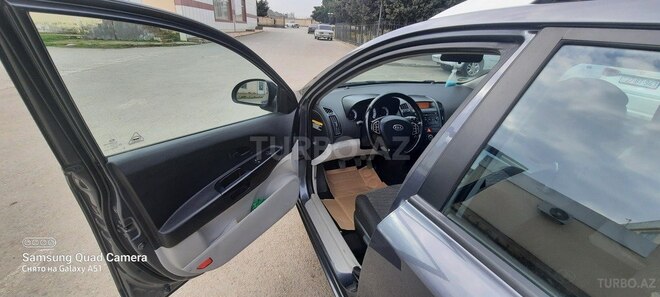 Kia Ceed 2008, 159,700 km - 1.6 l - Xudat