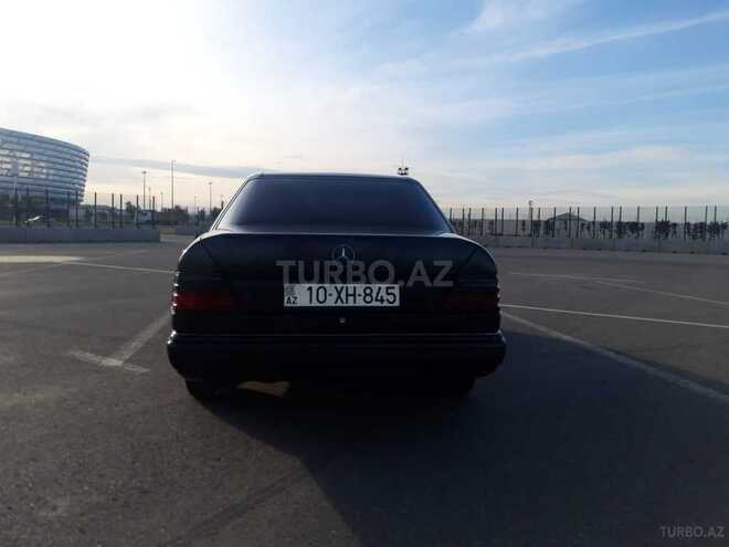 Mercedes E 200 1991, 235,000 km - 2.0 l - Bakı