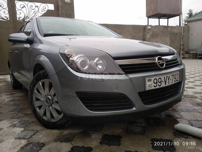 Opel Astra 2005, 184,000 km - 1.4 л - Bakı