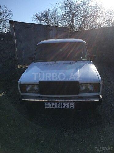 LADA (VAZ) 2107 1992, 225,000 km - 1.6 л - Qax