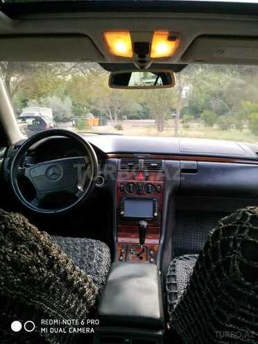 Mercedes E 300 1998, 450,000 km - 3.0 l - Bakı