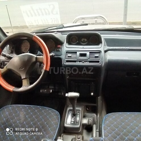 Mitsubishi Pajero 1994, 360,000 km - 2.8 l - Bakı