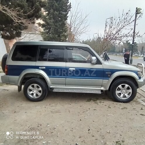 Mitsubishi Pajero 1994, 360,000 km - 2.8 l - Bakı