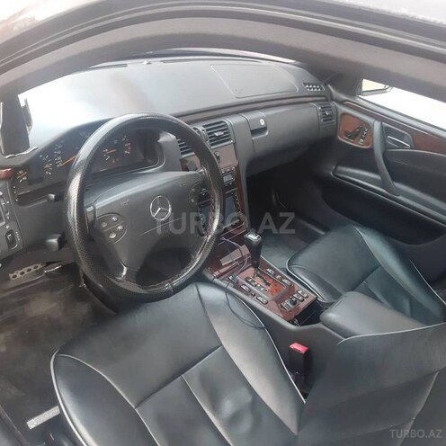 Mercedes E 320 2000, 343,000 km - 3.2 l - Bakı