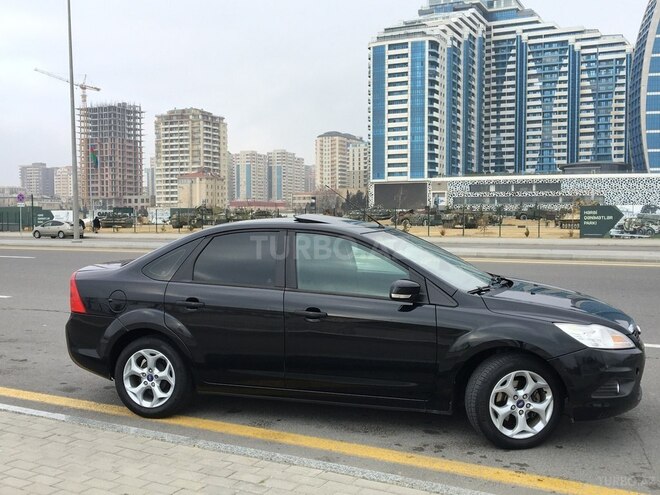 Ford Focus 2011, 210,000 km - 2.0 л - Bakı