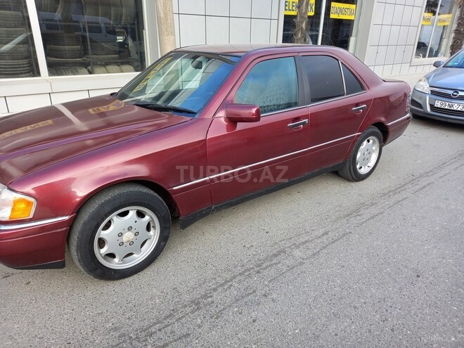 Mercedes C 180 1995, 244,000 km - 1.8 л - Bakı