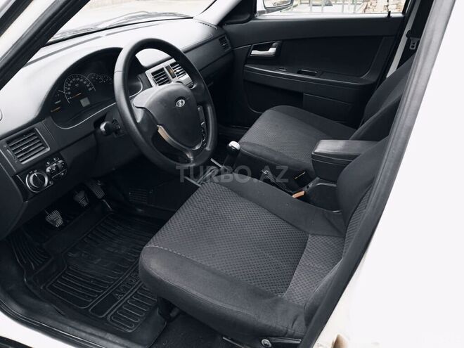 LADA (VAZ) Priora 2012, 349,000 km - 1.6 l - Şabran