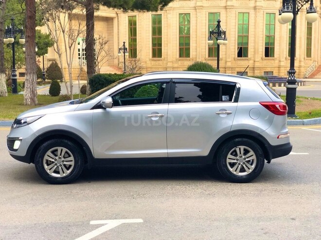 Kia Sportage 2011, 196,500 km - 2.0 л - Bakı