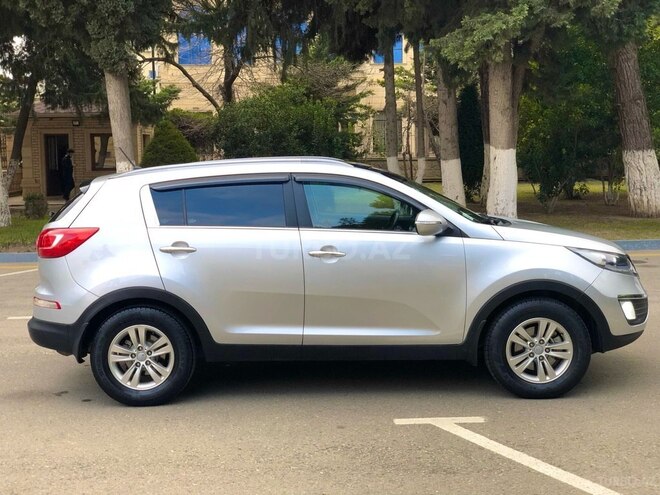 Kia Sportage 2011, 196,500 km - 2.0 л - Bakı
